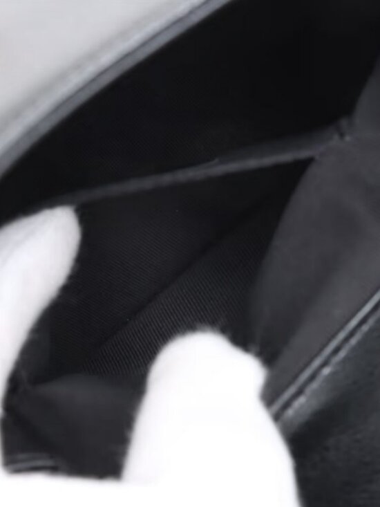 Chanel CC Logo Matelasse Caviar Skin Chain Backpack Black main image 11